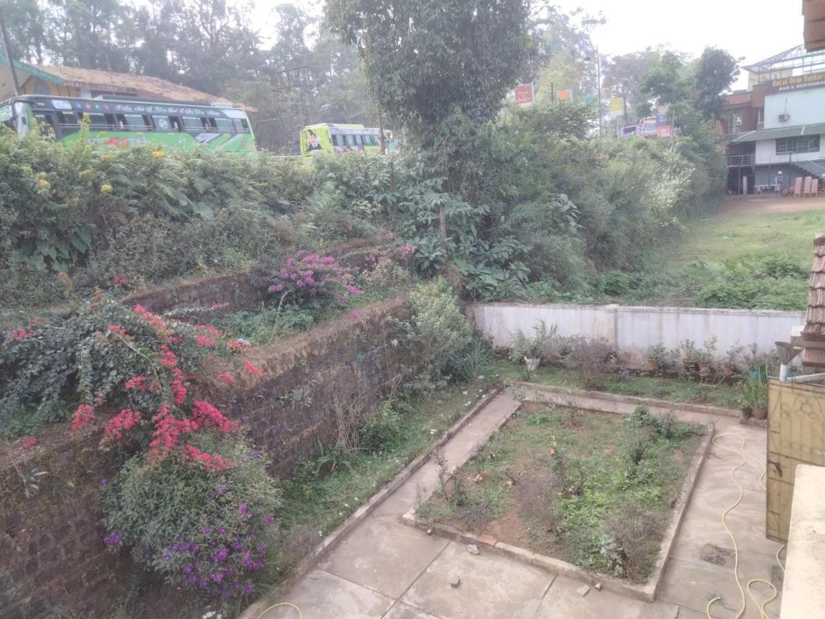 Prashanth Family Homestay Madikeri Luaran gambar