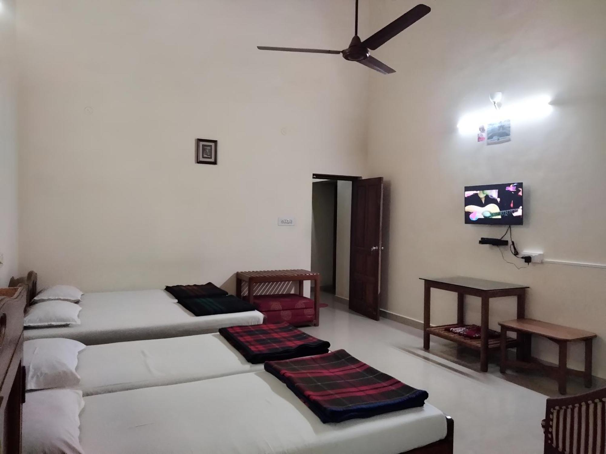 Prashanth Family Homestay Madikeri Luaran gambar