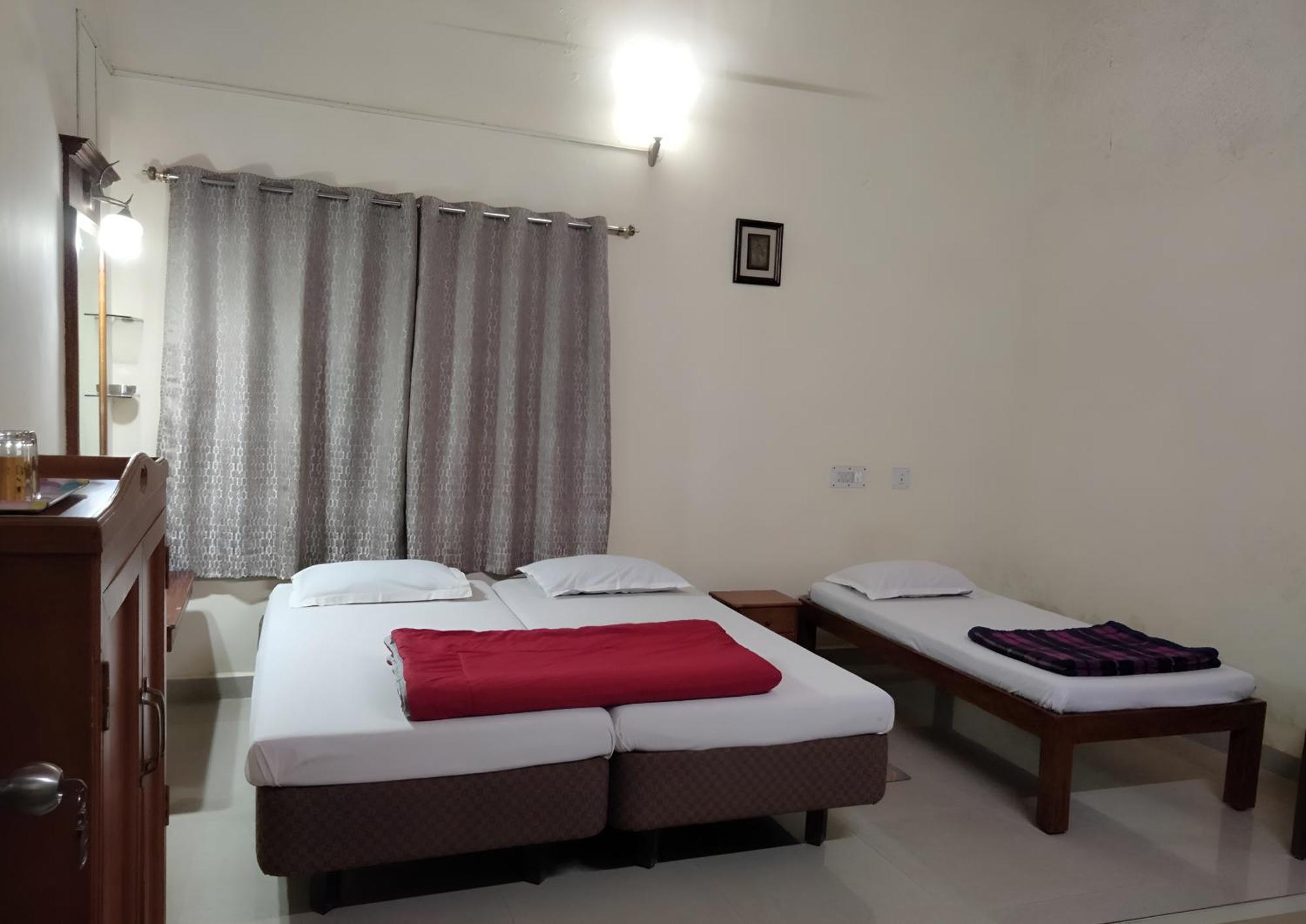 Prashanth Family Homestay Madikeri Luaran gambar